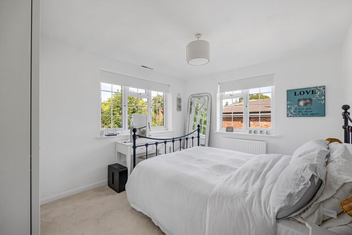 Crowsley Road, Shiplake, Henley-On-Thames